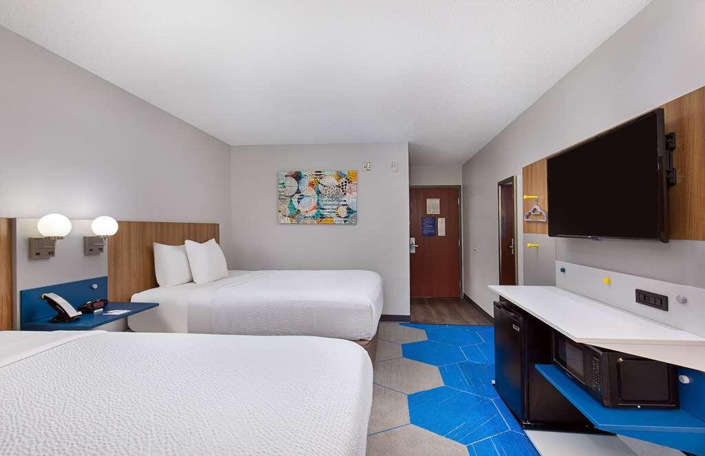 Microtel Inn & Suites Columbus North חדר תמונה