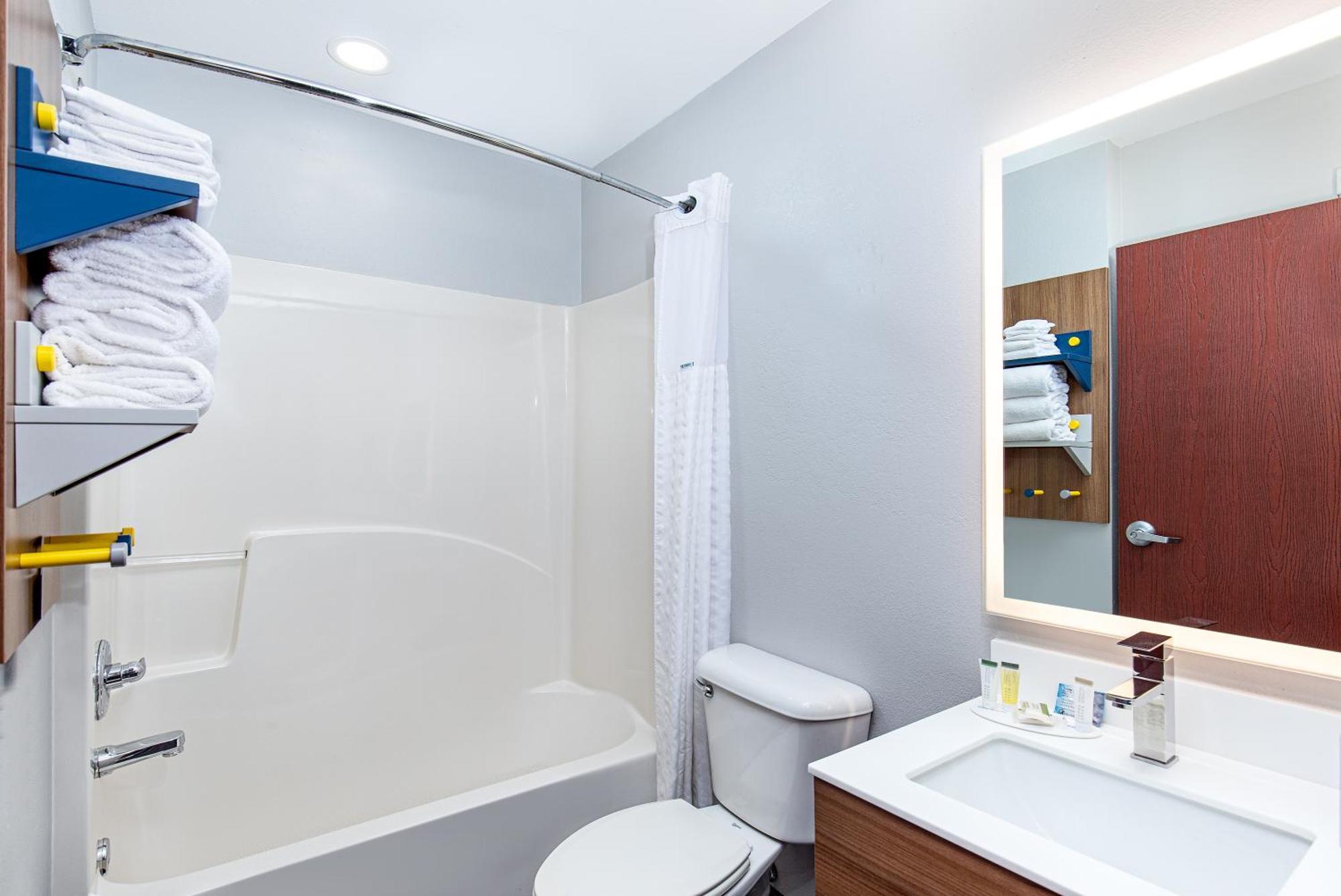 Microtel Inn & Suites Columbus North מראה חיצוני תמונה