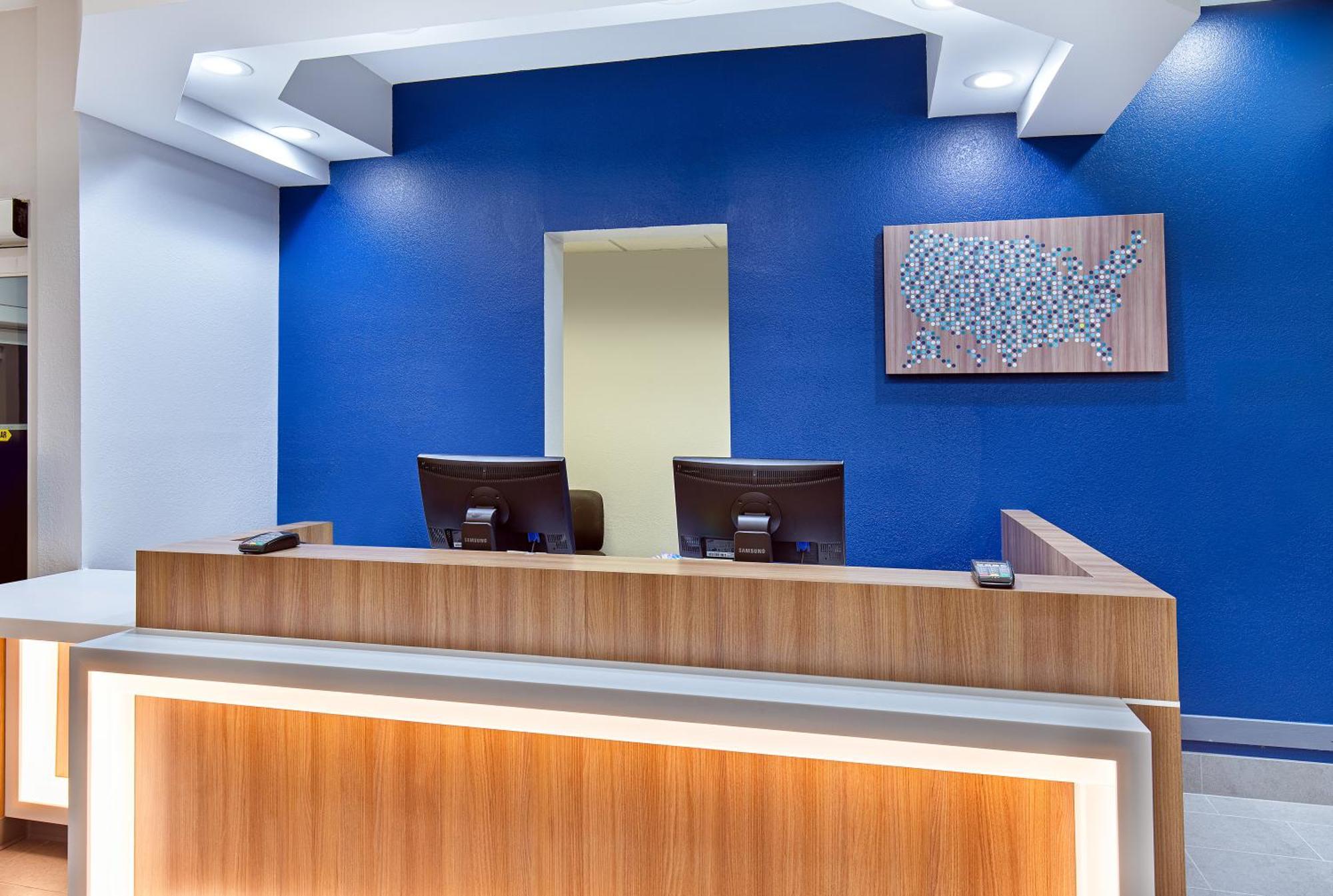 Microtel Inn & Suites Columbus North מראה חיצוני תמונה